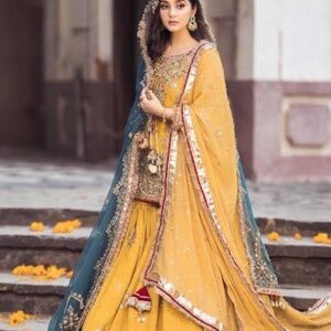 Mehndi Outfit - Maha Wajahat Khan